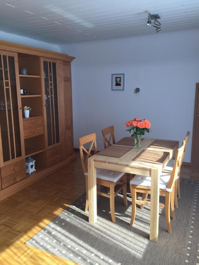 Ferienwohnung Am Waldrand Mit Dachterrasse Ветер Екстериор снимка